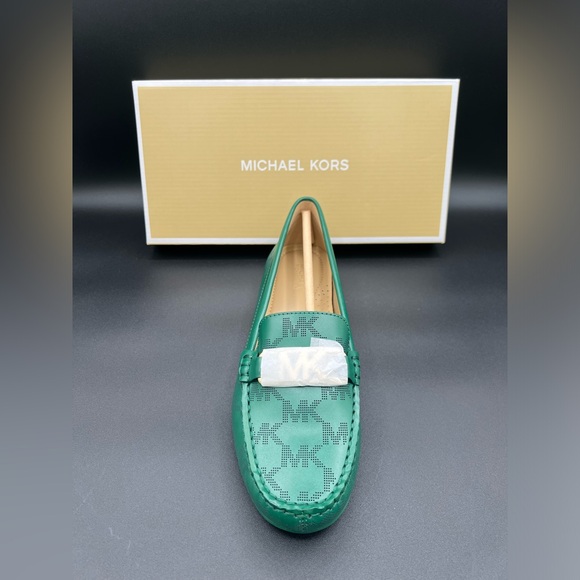 Michael Kors Camila Logo Moccasin Perforated Moccasin Jewel Green Women SZ 8 - Picture 5 of 9